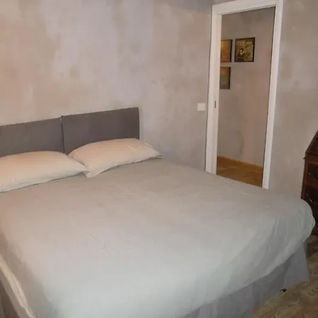 Feriehus Borgo Collaretto Holiday House *